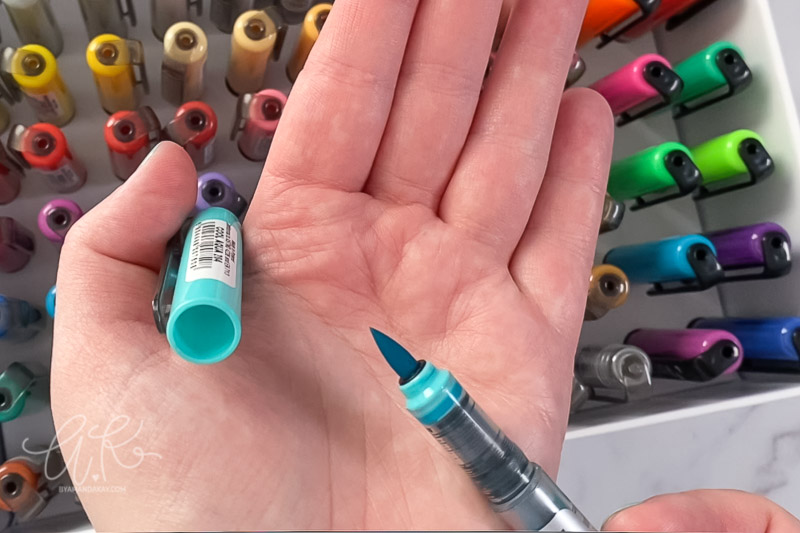 close up of karin brush pen nylon tip